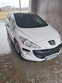 Peugeot 308 1,4 benzyna