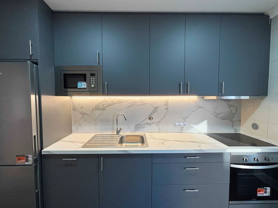 Apartamento T2 remodelado – Primeira linha de praia