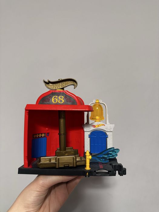 Набір Hot Whells Пожежна станція