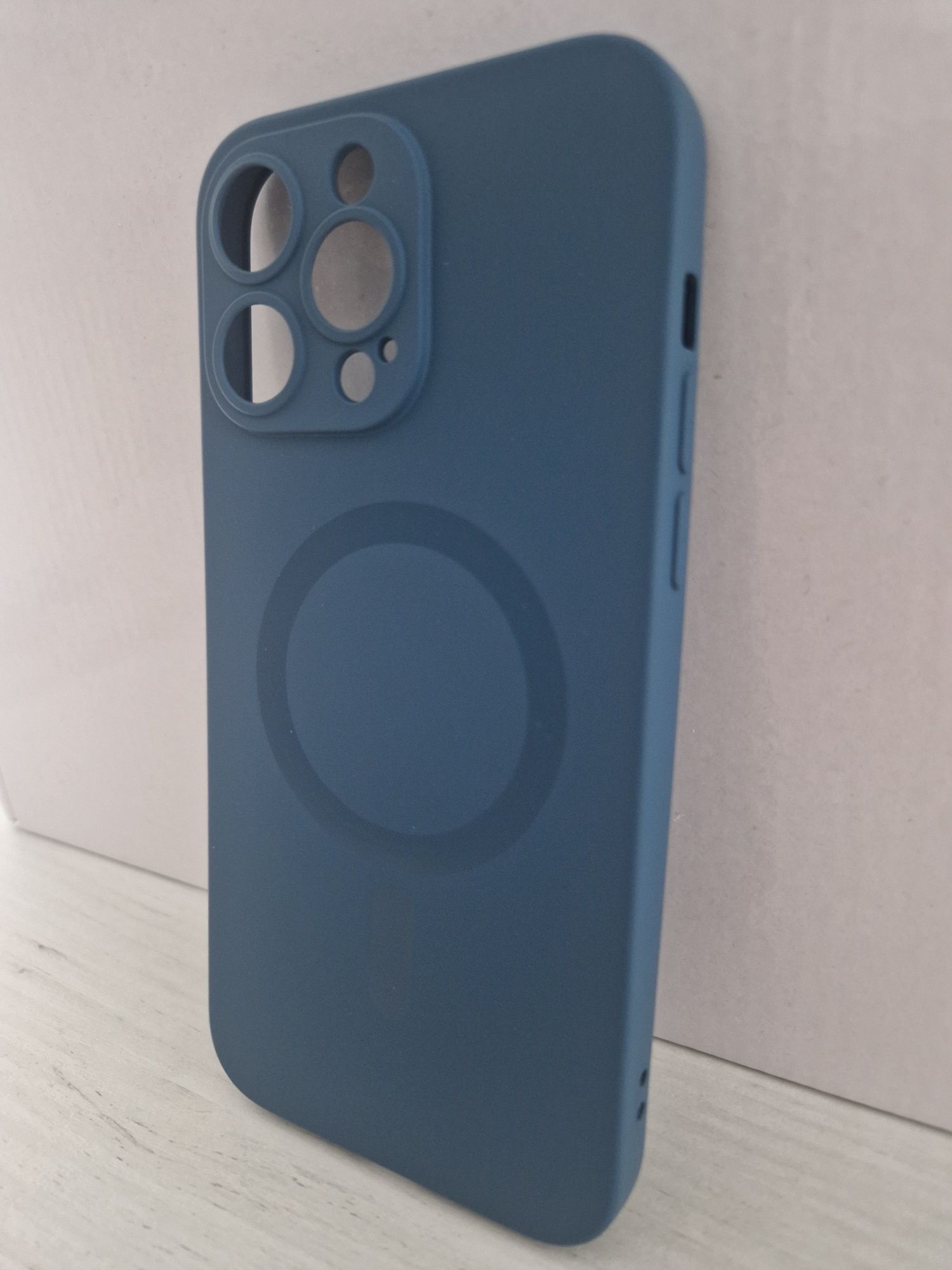 Etui TEL PROTECT MagSilicone Case do Iphone 14 Pro Max Granatowy