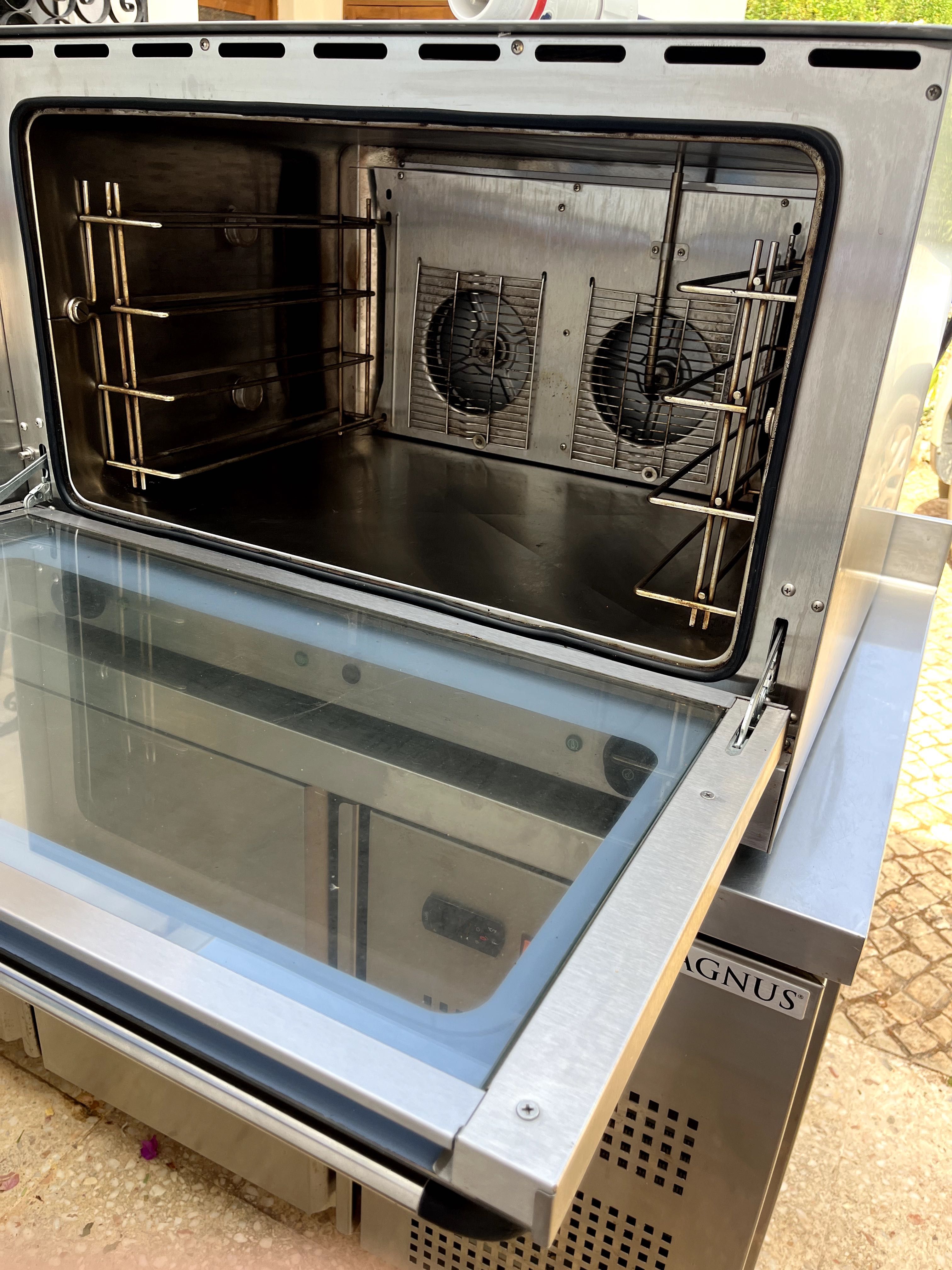 Forno de Convecção AT 400 com função de humidificação