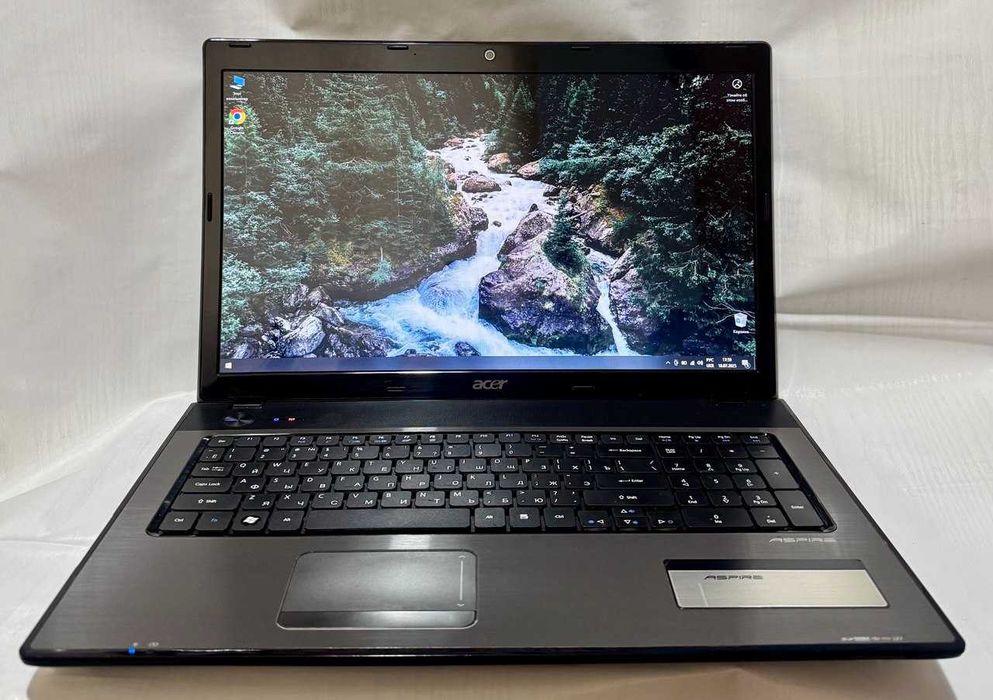 Ноутбук Acer Aspire 7741 | Екран 17,3"