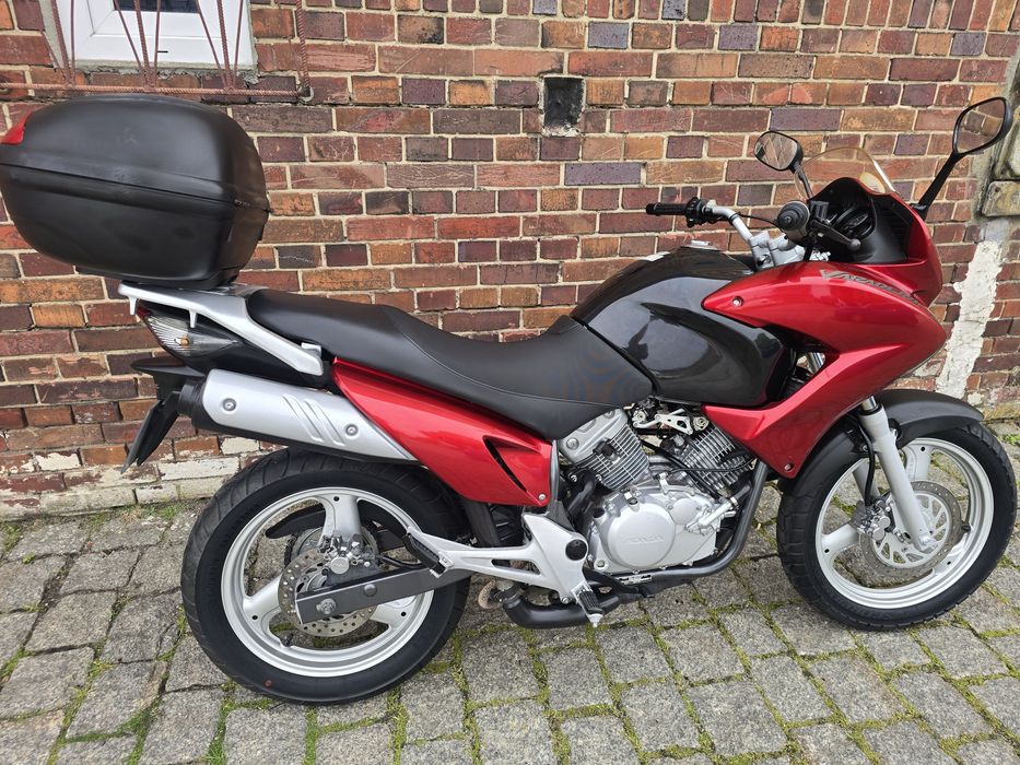 Honda XL 125 Varadero. 2013r. Kufer // bezwypadkowa