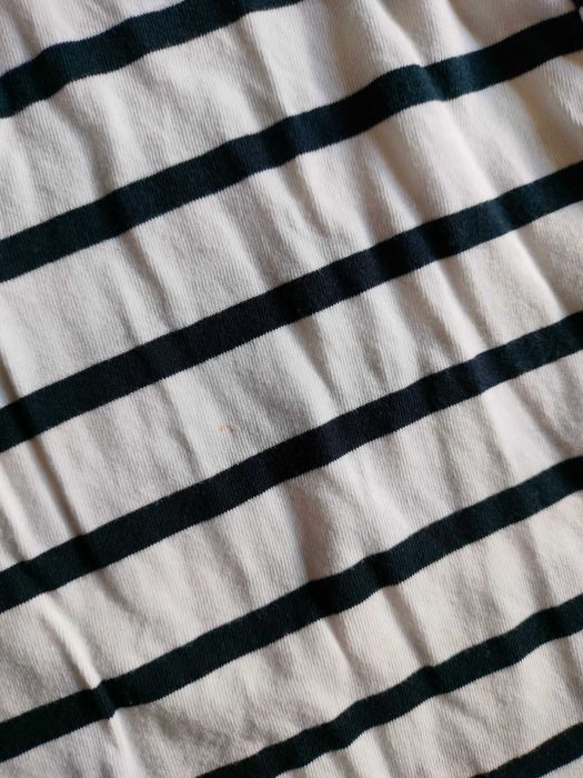 Sukienka czarno-biała w paski H&M 134 cm