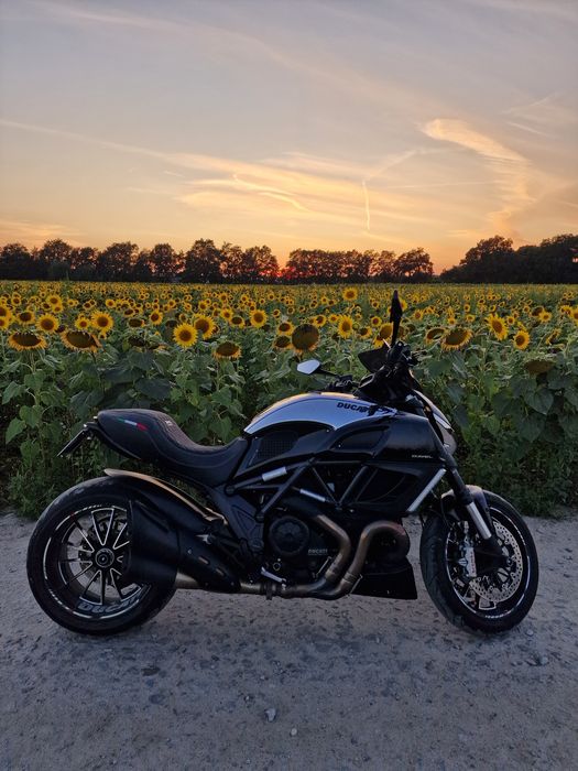 Ducati Diavel 1200