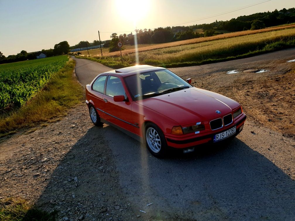Bmw e36*Compact*zadbany*niski przebieg*bez rdzy!!!