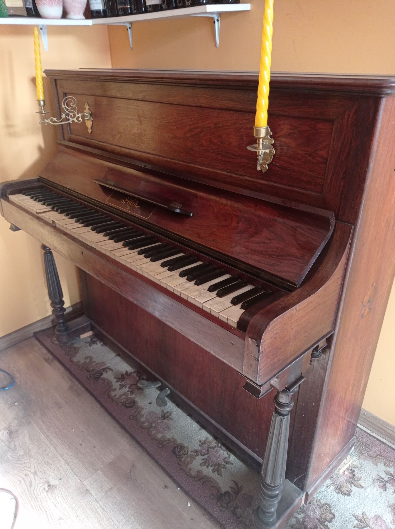 Pianino Erard do renowacji