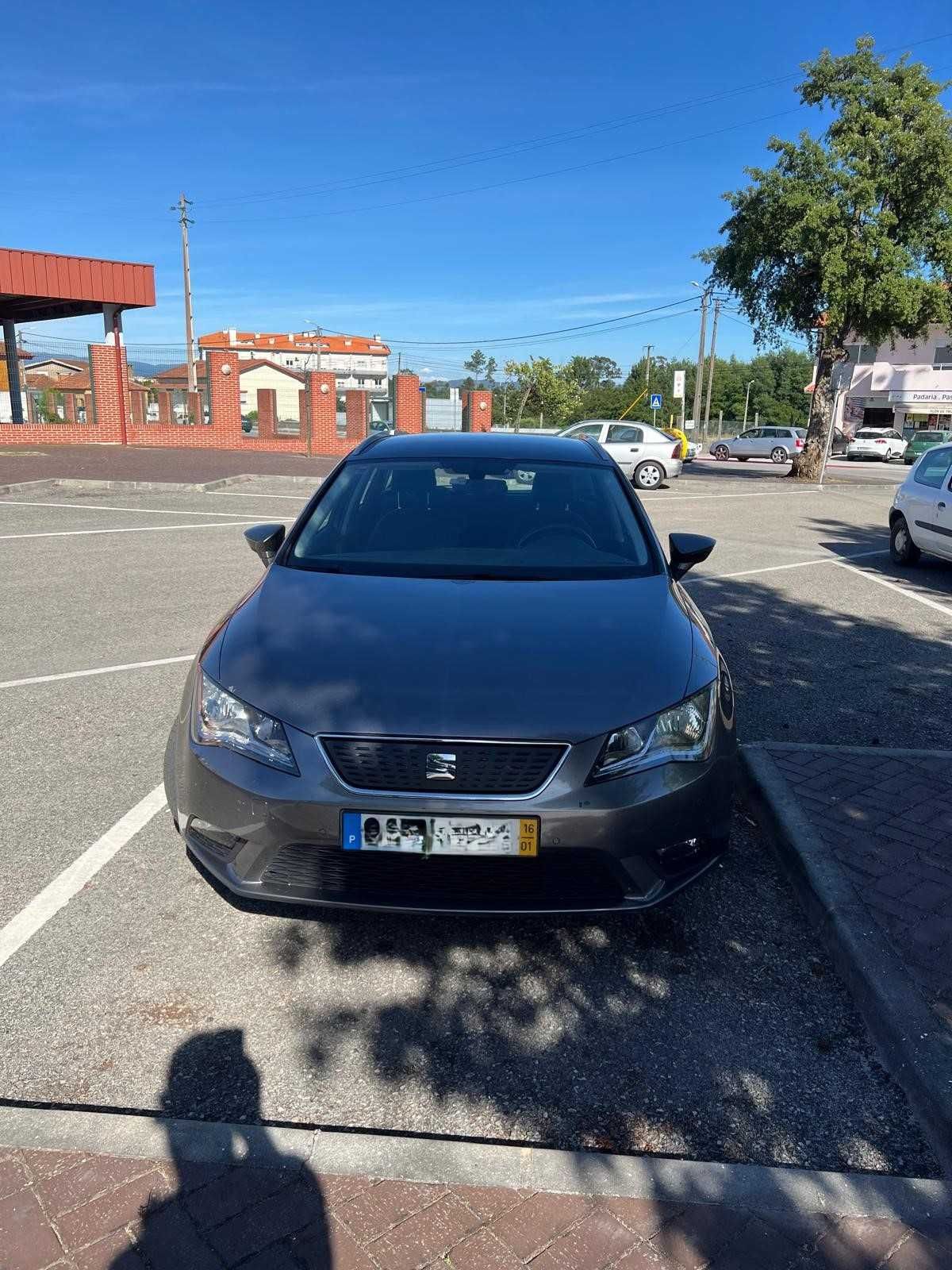 Seat Leon ST Style Ecomotive - Revisão, Inspeção, GPS, AC Auto Indepen