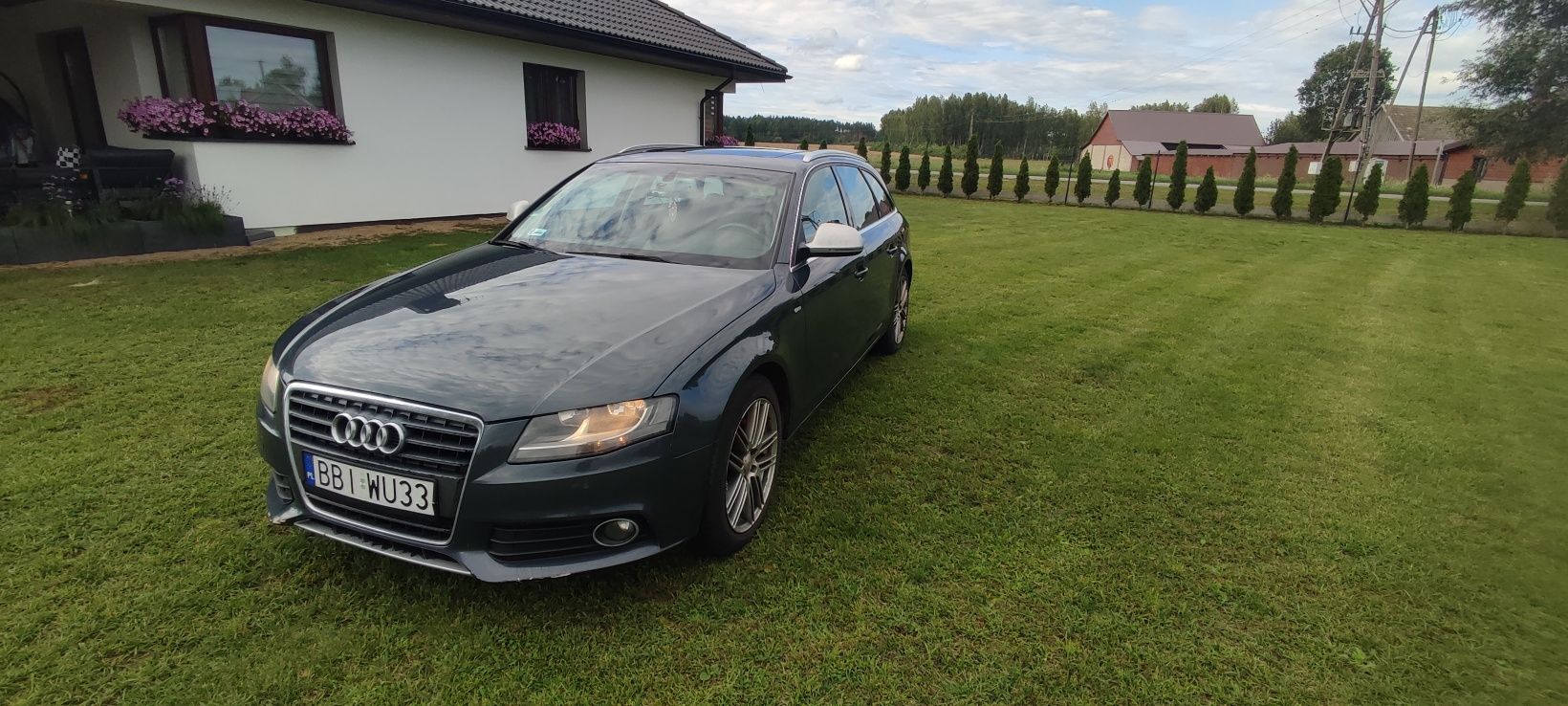 AUDI A4 B8 2009r 2.0 TDI
