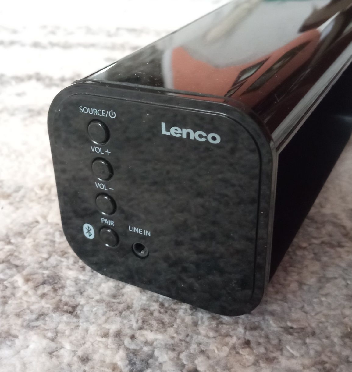 Soundbar Lenco SB040-BK komplet z pilotem i okablowaniem