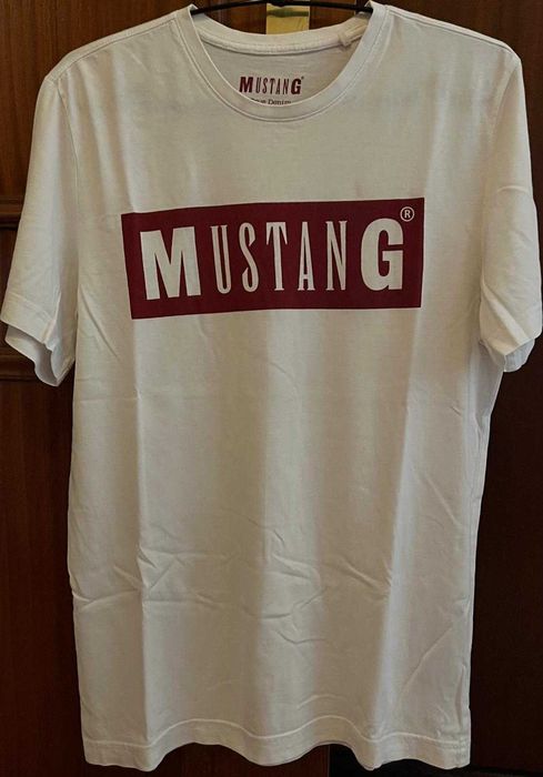 T-Shirt Mustang Homem