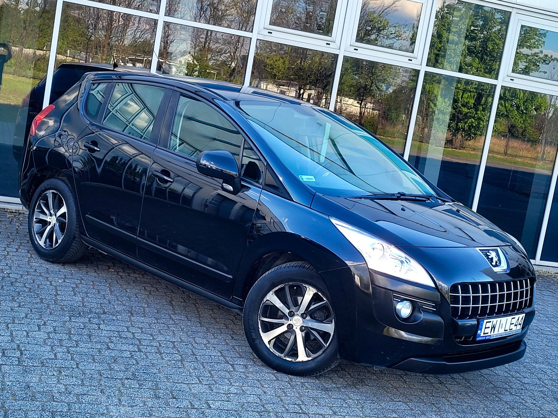 Peugeot 3008 1.6 HDI ** Śliczny ** Climatronik ** ISOFIX ** Automat **