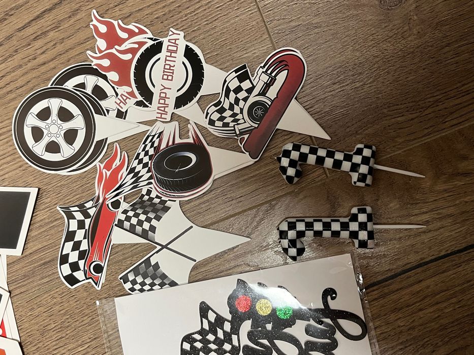 Dekoracje urodzinowe "Formula/wyścigi", 11 lat