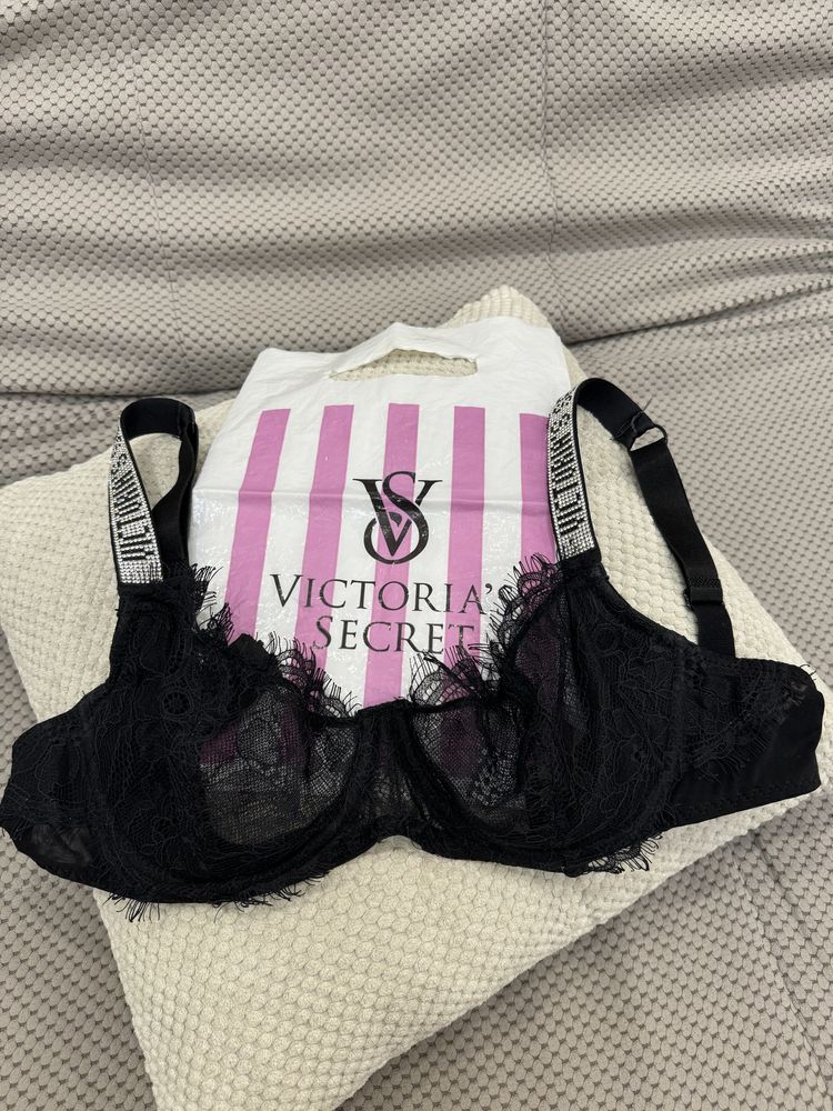 Продам бюст Victoria’s Secret( оригинал)