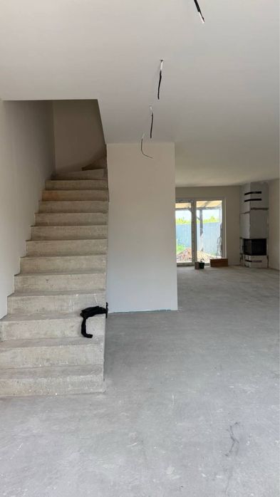 Продаж таунхаусу з каміном | New Village | Закрита територія