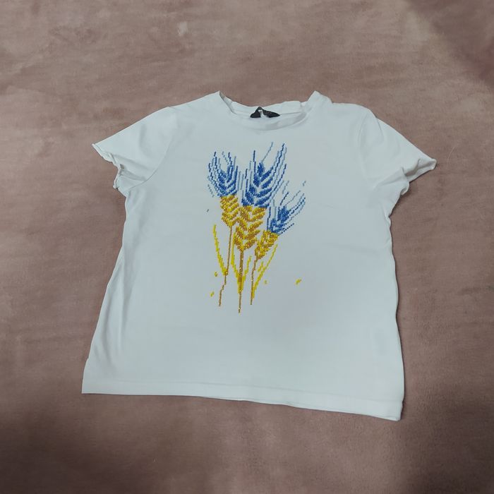 Футболка ручна вишивка