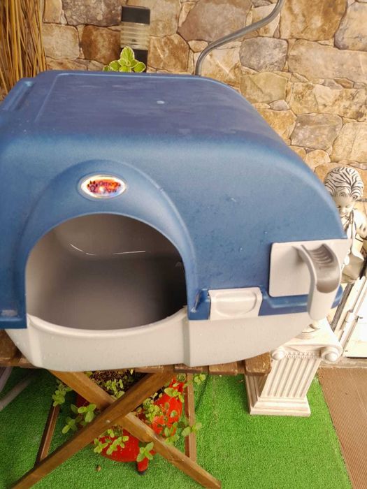 WC Gatos fechado Roll N'Clean Omega Paw