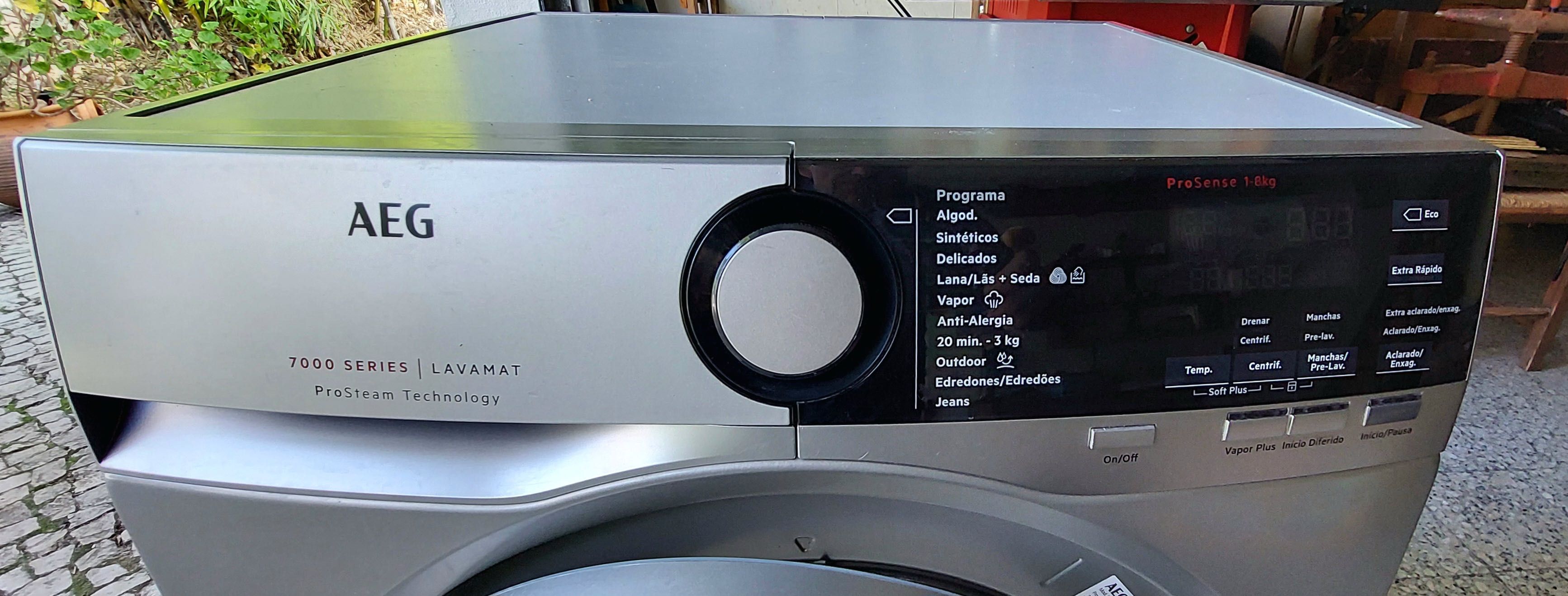 Máquina de Lavar Roupa AEG 7000 series | LAVAMAT ProSteam Technology