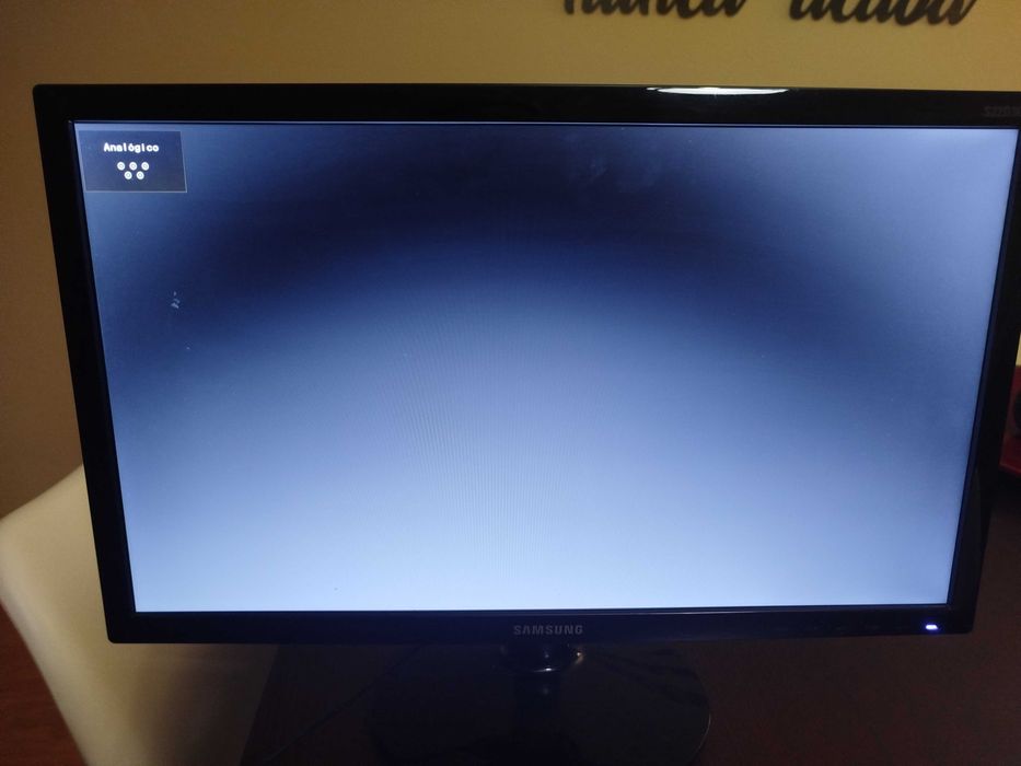 Monitor Samsung de 22 Polegadas