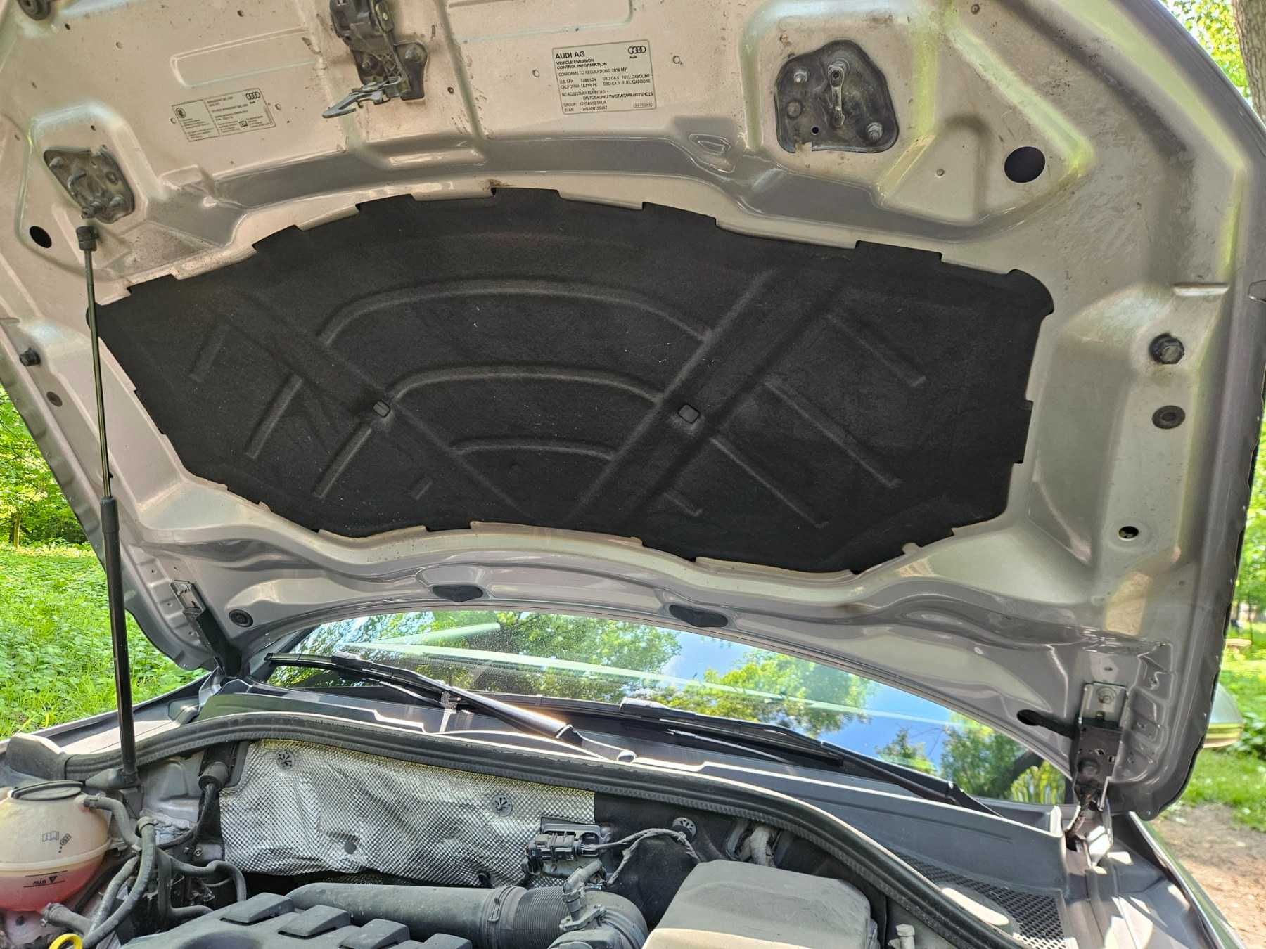 Автомобиль AUDI Q3 S line 2016 (10/15)