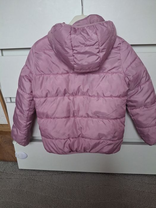 Куртка на дівчинку та тренч