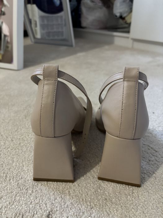 Туфлі жіночі/жіноче взуття