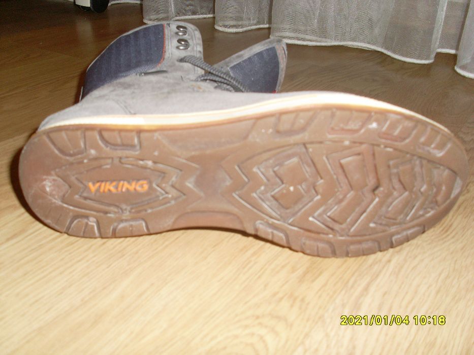 Продам демисезонные ботинки, утепленные кеды Viking (весна-осень)