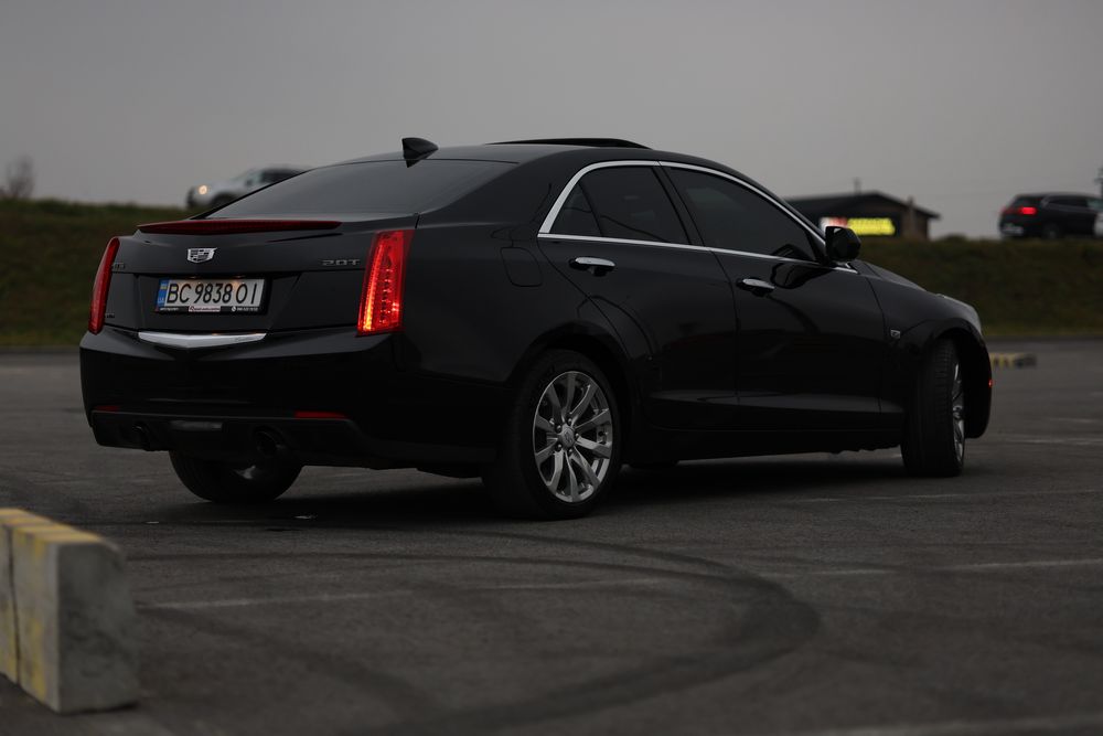 Cadillac ATS / 2017 / AWD