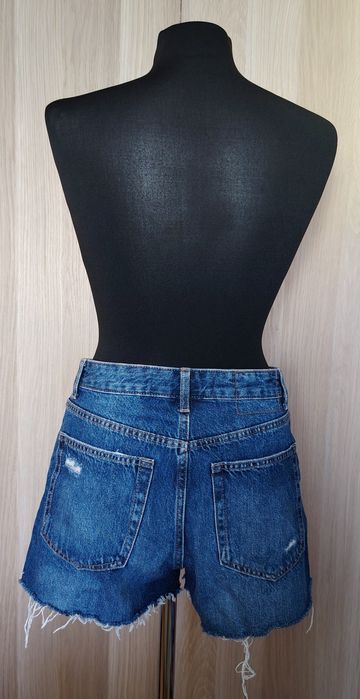 Bershka jeansowe szorty damskie wysoki stan 38