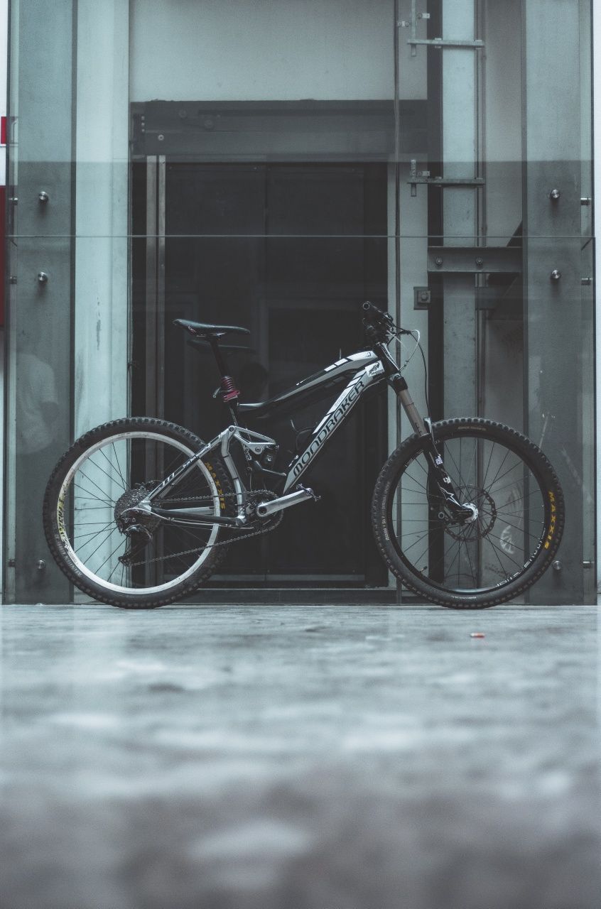 Bicicleta enduro mondraker dune