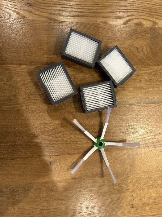 Robot sprzątający IRobot Roomba E5