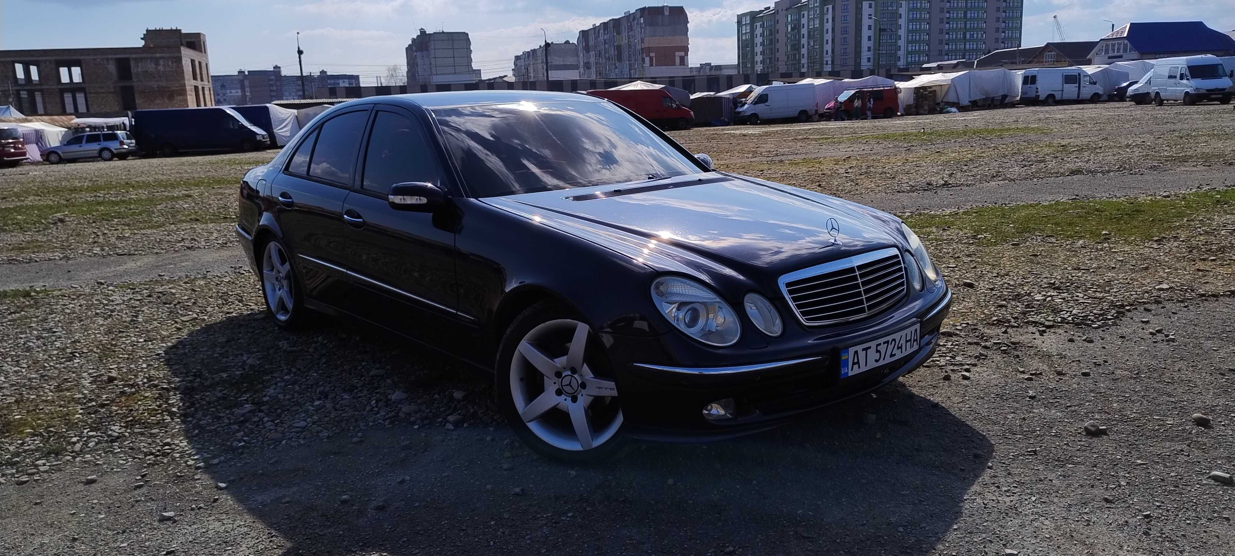 Mercedes-Benz E-Class W211 2002