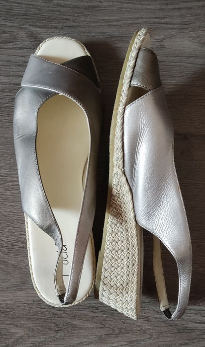 Босоножки 41размер