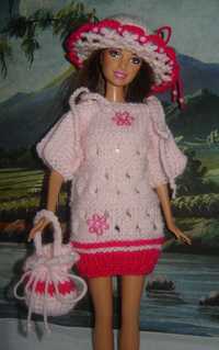 Ubranka dla lalki Barbie - kolor różowy