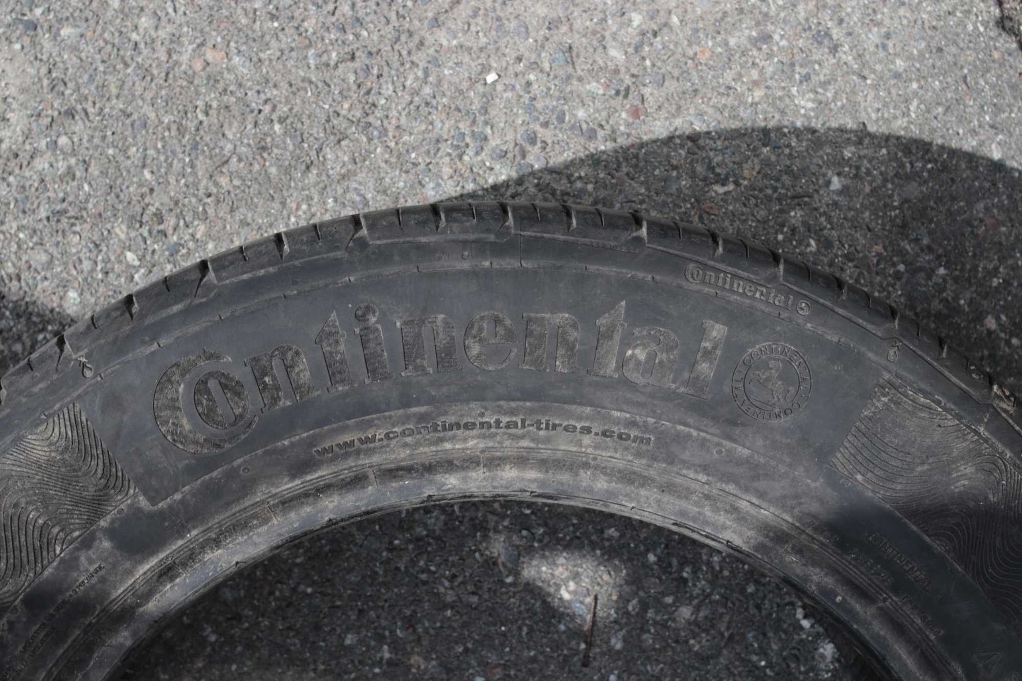 Резина Continental 225/55/R17 Лето Пара