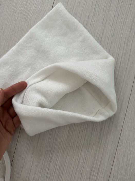 Зимова шапка утеплена на 1 рік. біла, шарф снуд