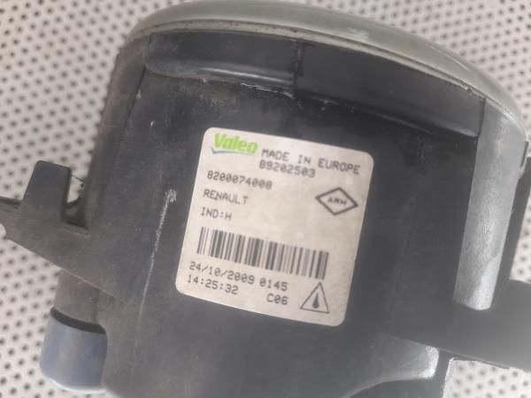 Farol nevoeiro frente direito RENAULT Megane III Grandtour (KZ0/1)