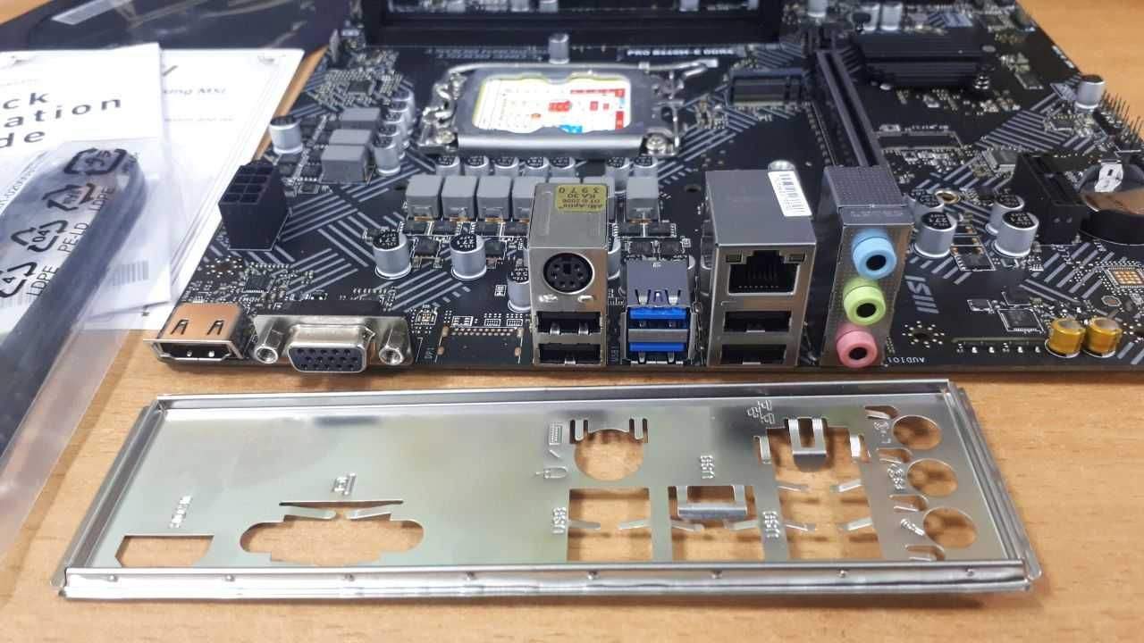 Материнська плата MSI PRO B660M-E DDR4