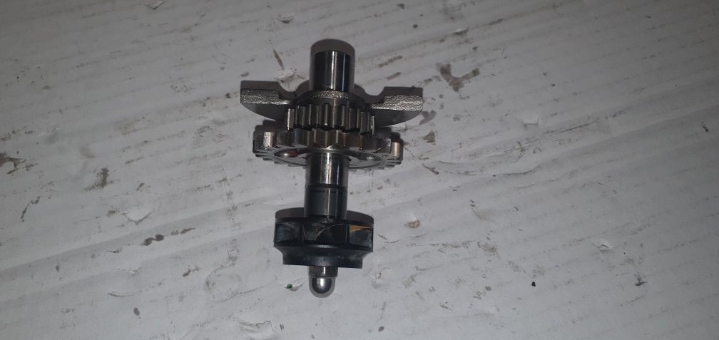 Wałek Wyrównujacy Balanser pompy wody Ktm Sxf 250 sxf 350 Fc rok 16-25