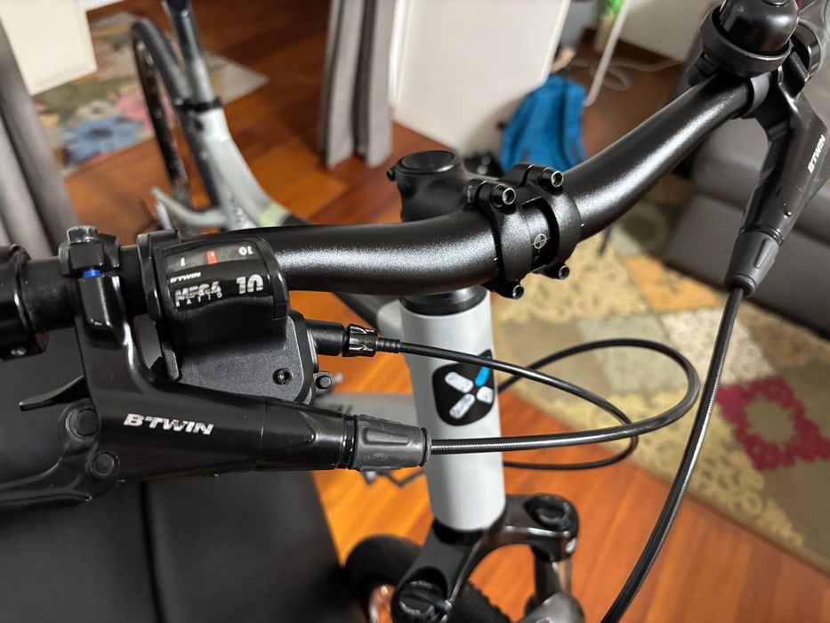 Bicicleta de Trekking Riverside 900 Cinza