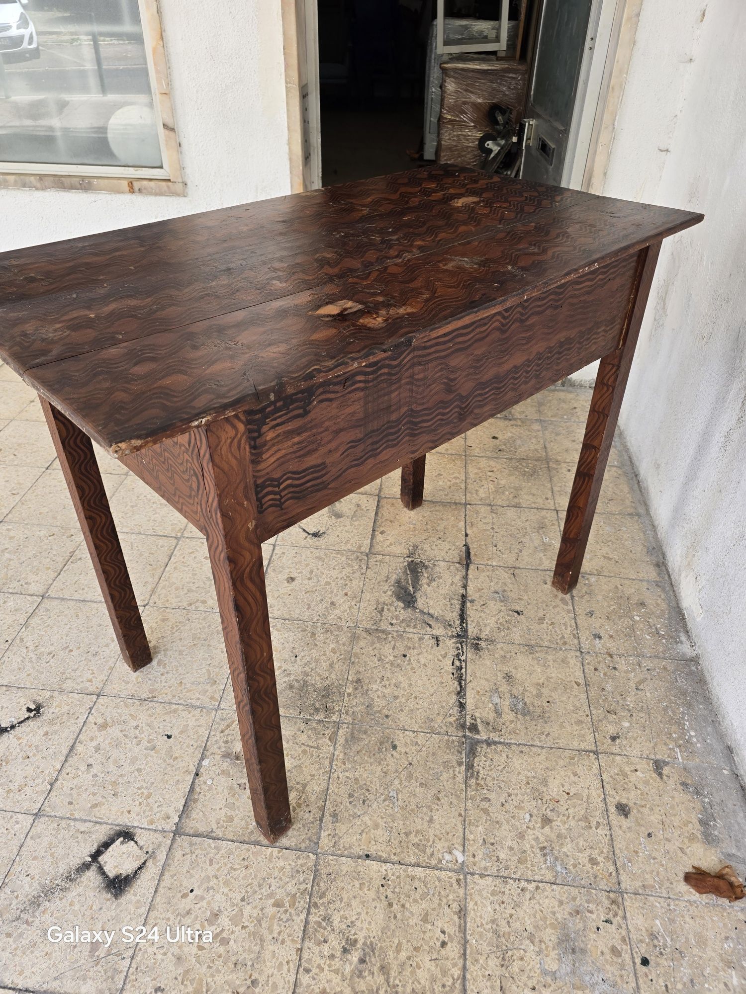 Mesa  Madeira  antiga