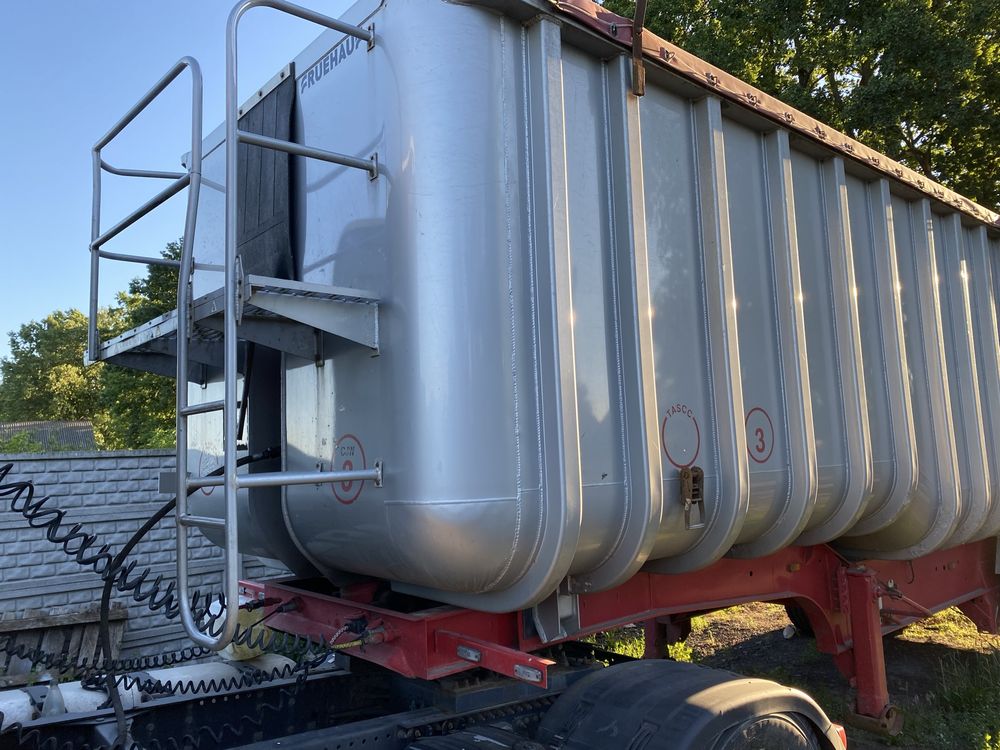 Продам полупричіп самоскид fruehauf