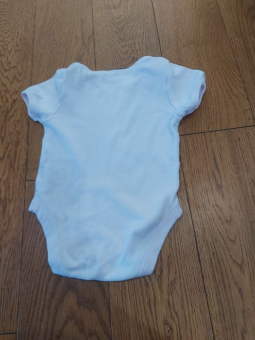 Body dla dziewczynki na 6-9 miesięcy