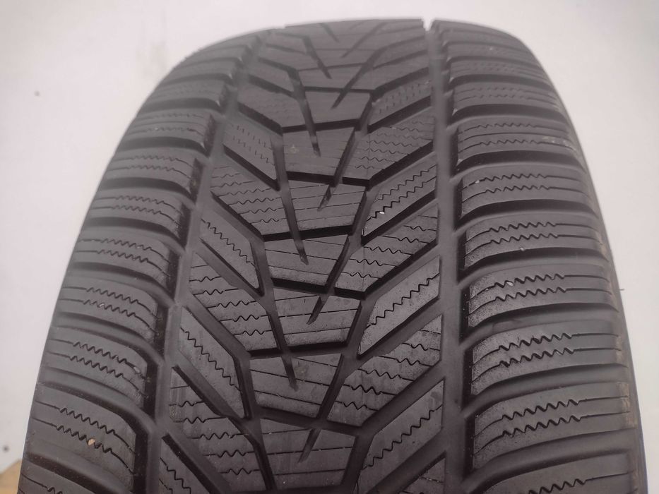 1x Opona zimowa 255/55/19 HANKOOK WINTER i*CEPT EVO3 104W 7,6mm!