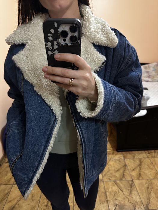 Куртка жіноча Levis