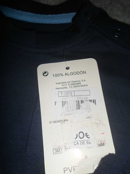 2 t-shirts novas com etiqueta para menino