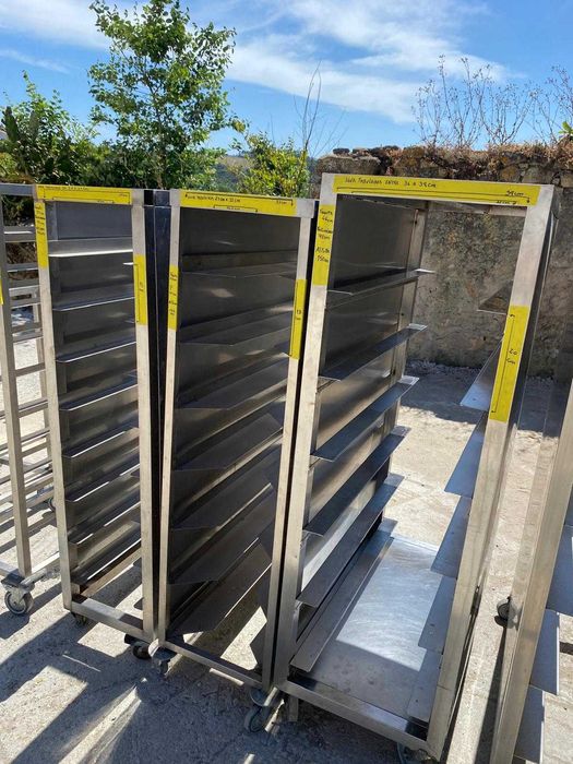 Carro inox porta tabuleiros (vários carros e tamanhos) vários preços