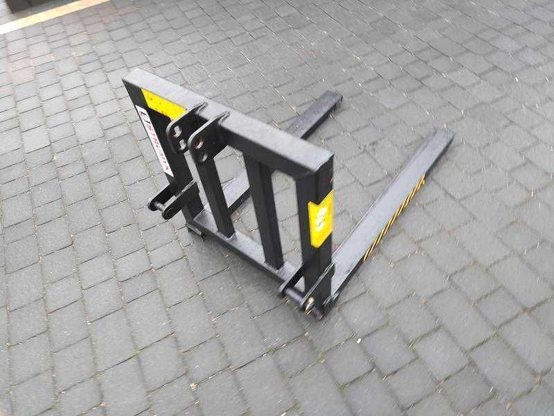 Widły do palet PALECIAK na tył TUZ na podnośnik 1200kg na tył ciągnika