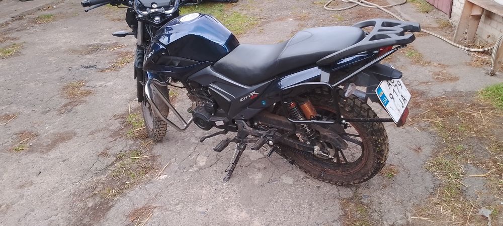 Мотоцикл ліфан сітюр