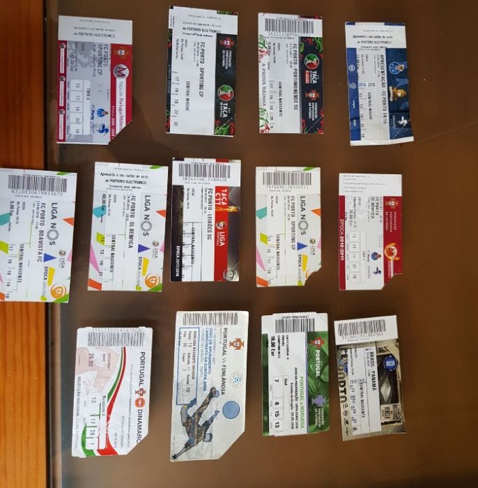 Bilhetes de futebol colecionáveis do Porto, Milan, seleção de Portugal